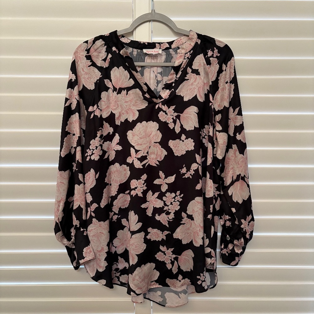 Ingrid & Isabel Maternity Blouse | Size Small